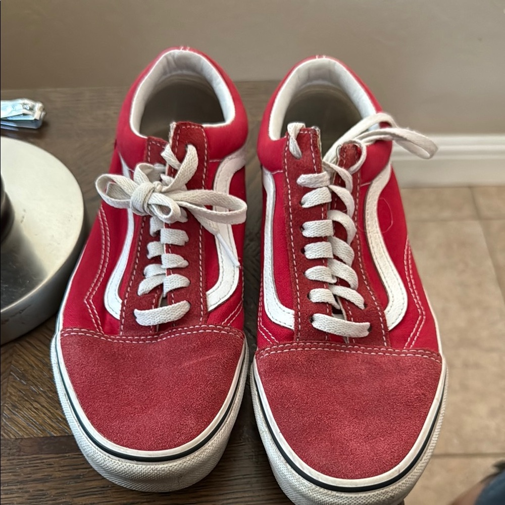 Vans Women's Red and White Sneakers